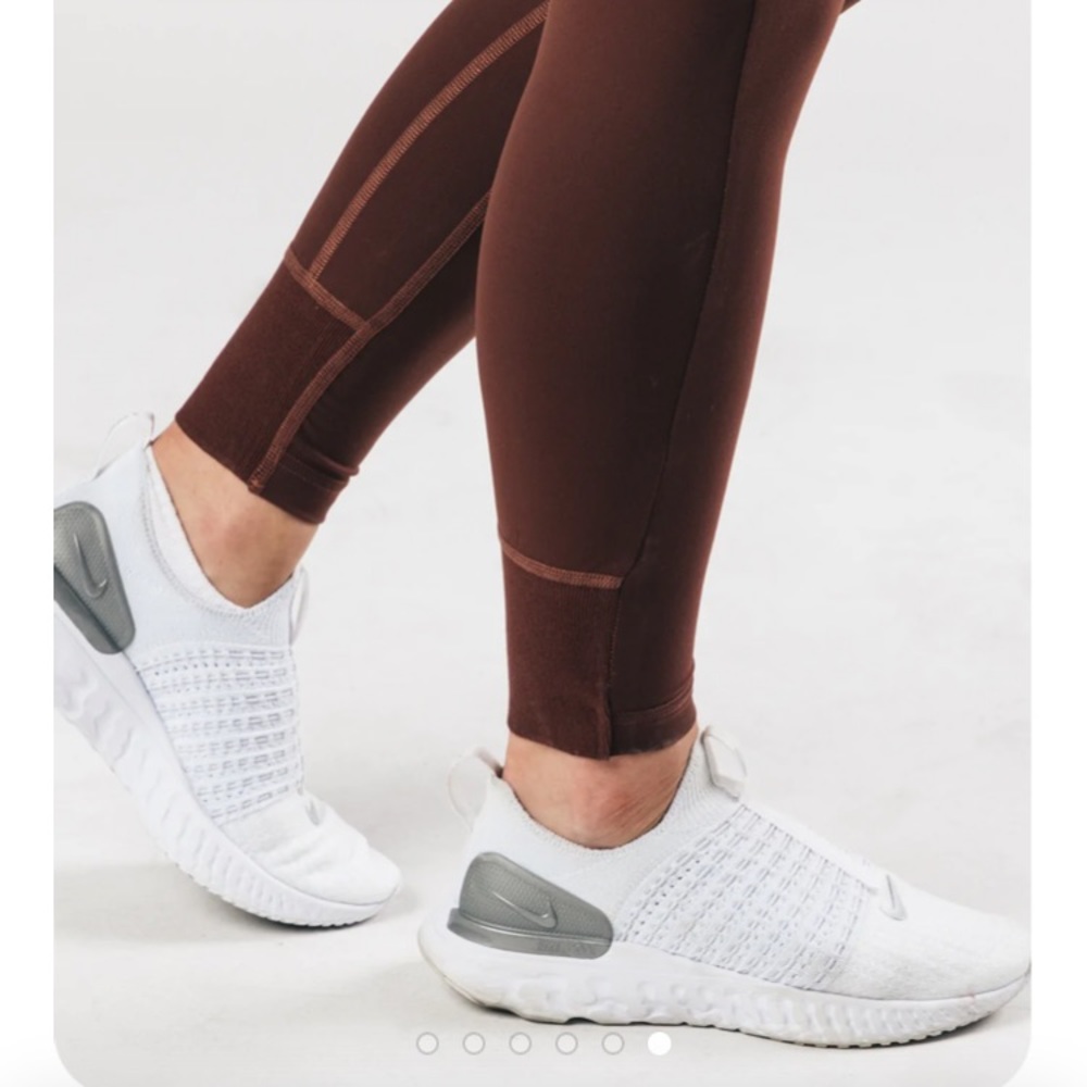 Alphalete pro elite joggers in womens size small  NEW AND UNWORN